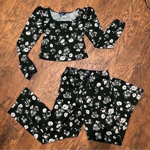 matching set green/ivory floral Crop Puff Shoulder LS Belted Wide Flared Pant M